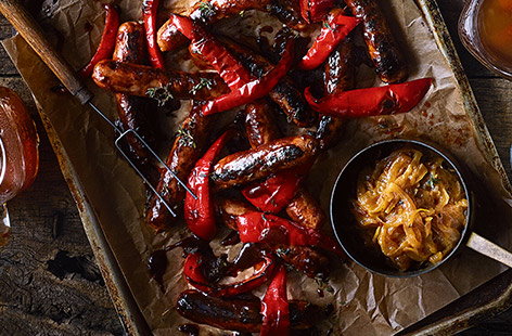 Image of "Glazed sausages with beer and mustard onions"