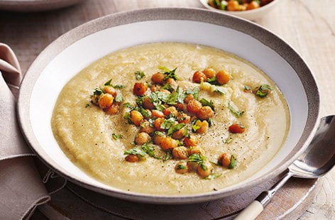 Image of "Parsnip and ginger soup with spiced roast chickpeas"