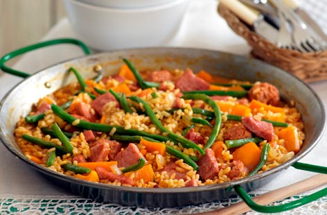 Image of "Gammon and sausage paella"