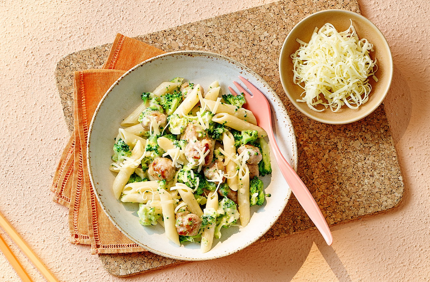 Creamy broccoli and sausage pasta