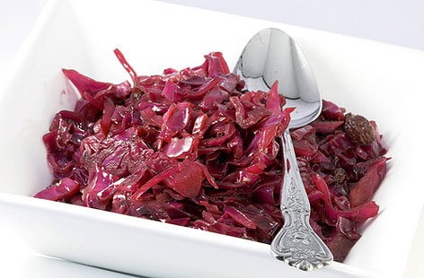 Image of "Braised red cabbage with cranberries, red onion and ginger"