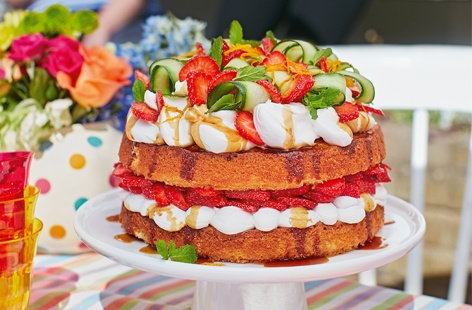 Image of "Pimm's layer cake"