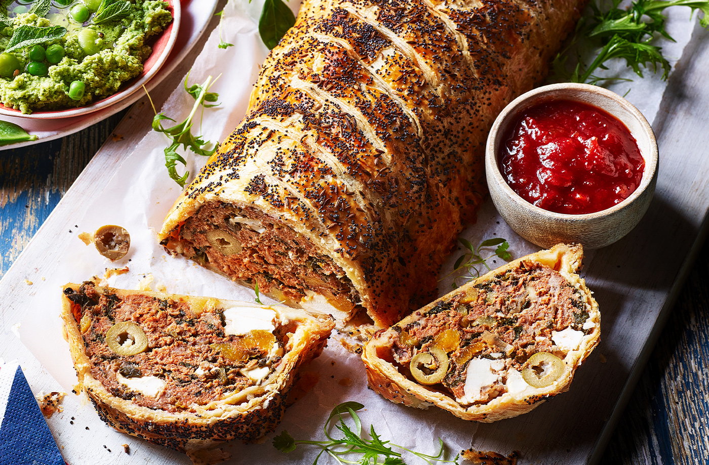 Lamb and spinach wellington