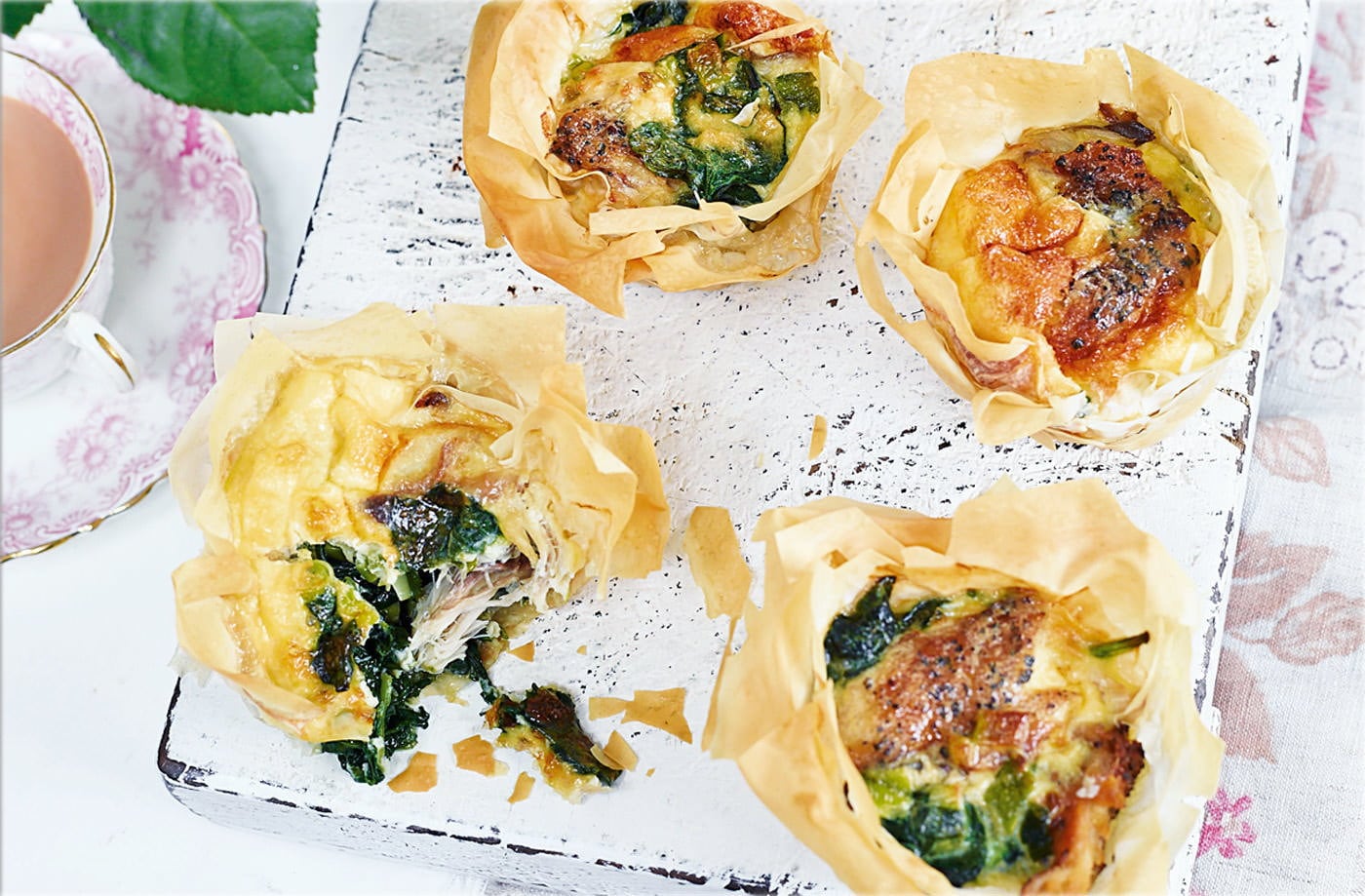 Peppered mackerel tartlets