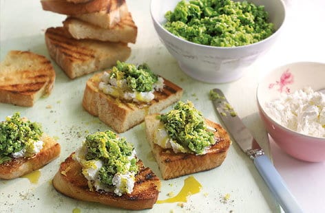 Image of "Broad bean and mint crostini"