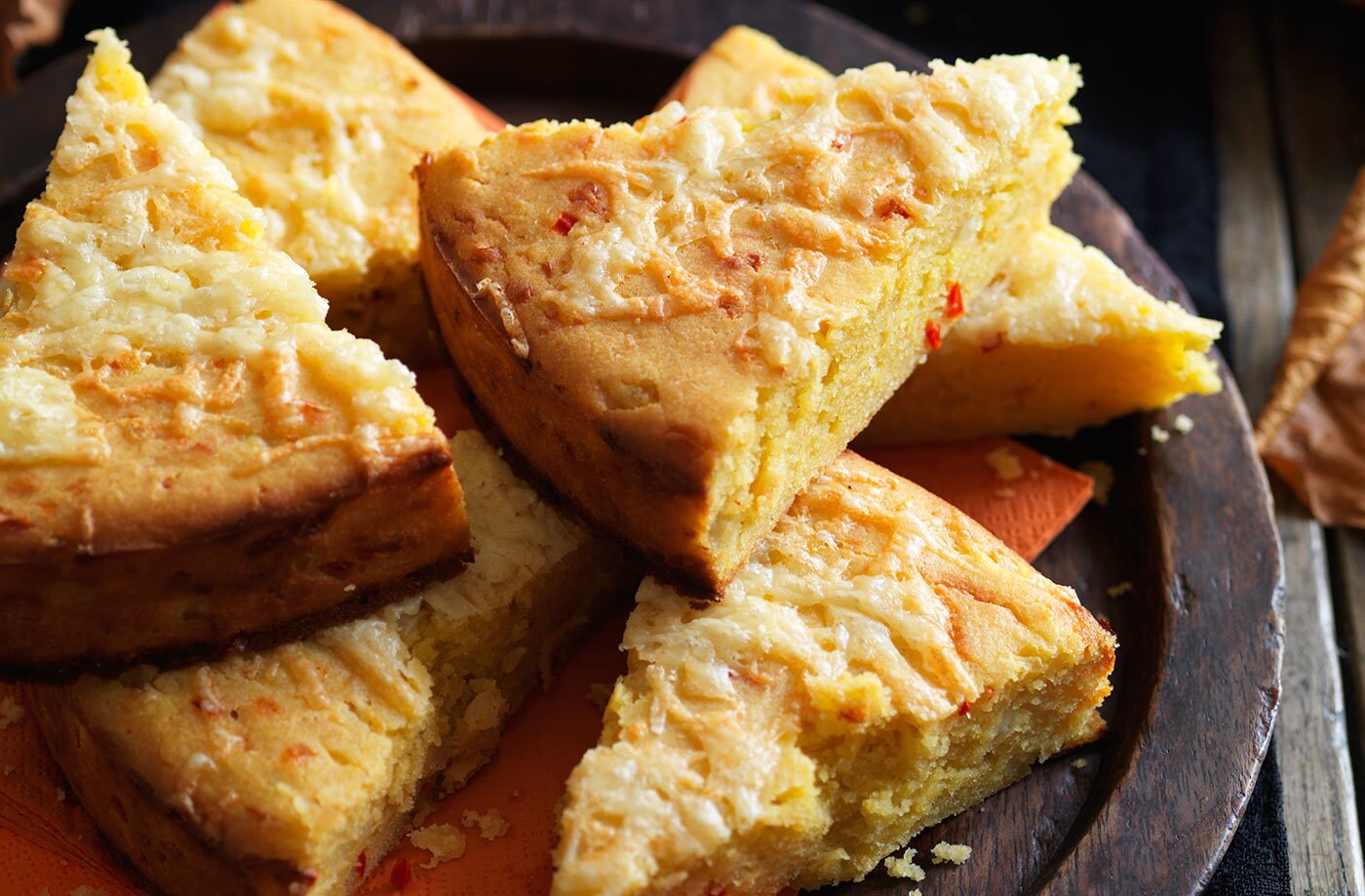 Chilli cheese cornbread