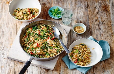 Image of "Chilli and lime salmon fried rice"
