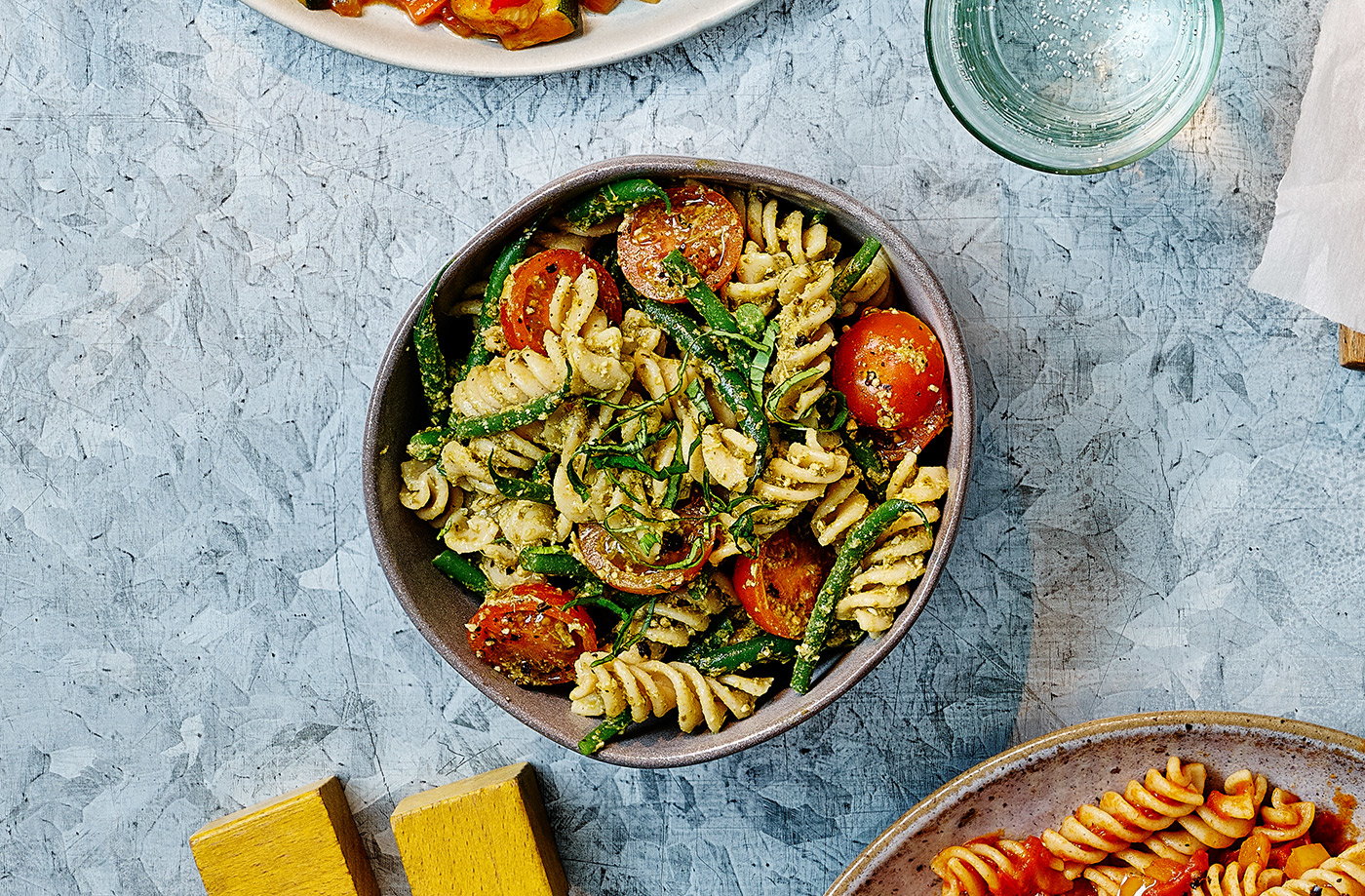 Green bean pesto pasta
