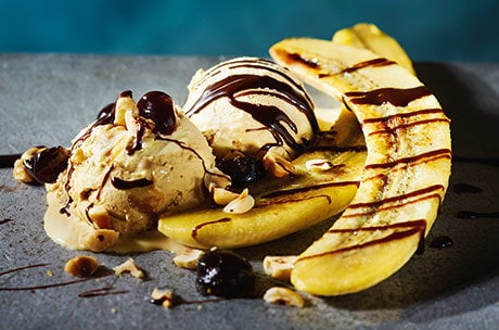 Image of "Brown butter and caramel banana splits"