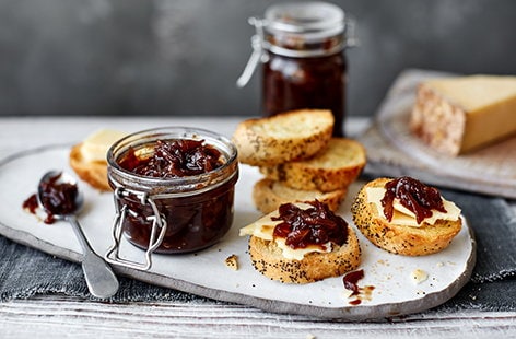 Image of "Caramelised onion chutney"