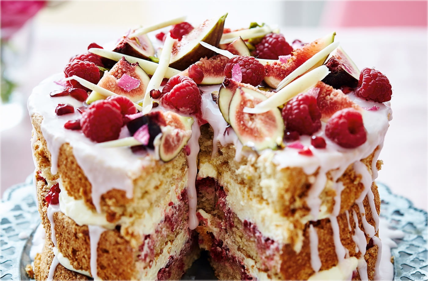 Love cake