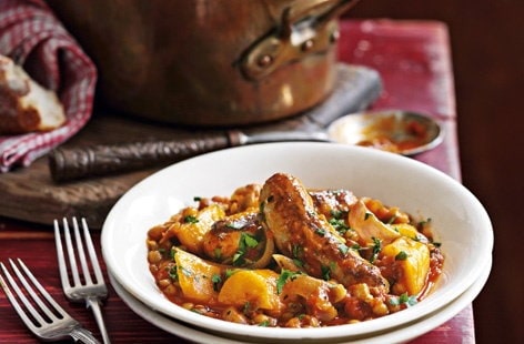 Image of "Sausage stew with green lentils"