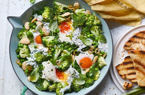 Image of "Green baked eggs"