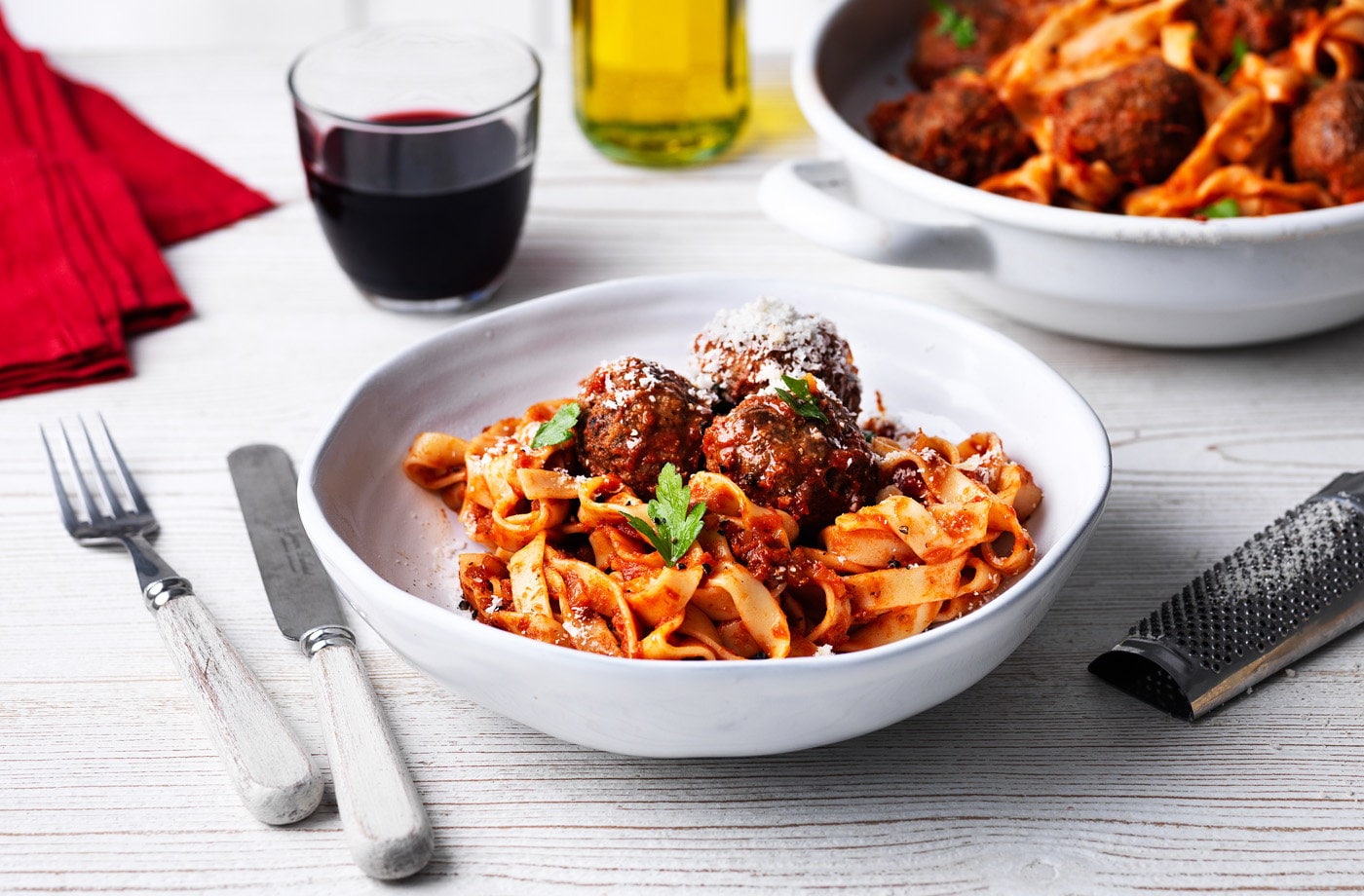 Pasta with meatballs