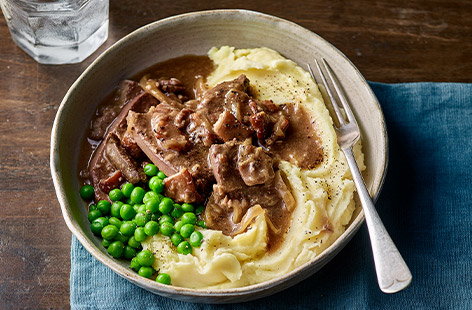 Image of "Slow-cooker lamb's liver, bacon and onions"