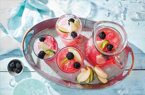 Image of "Blackberry, elderflower and gin fizz"