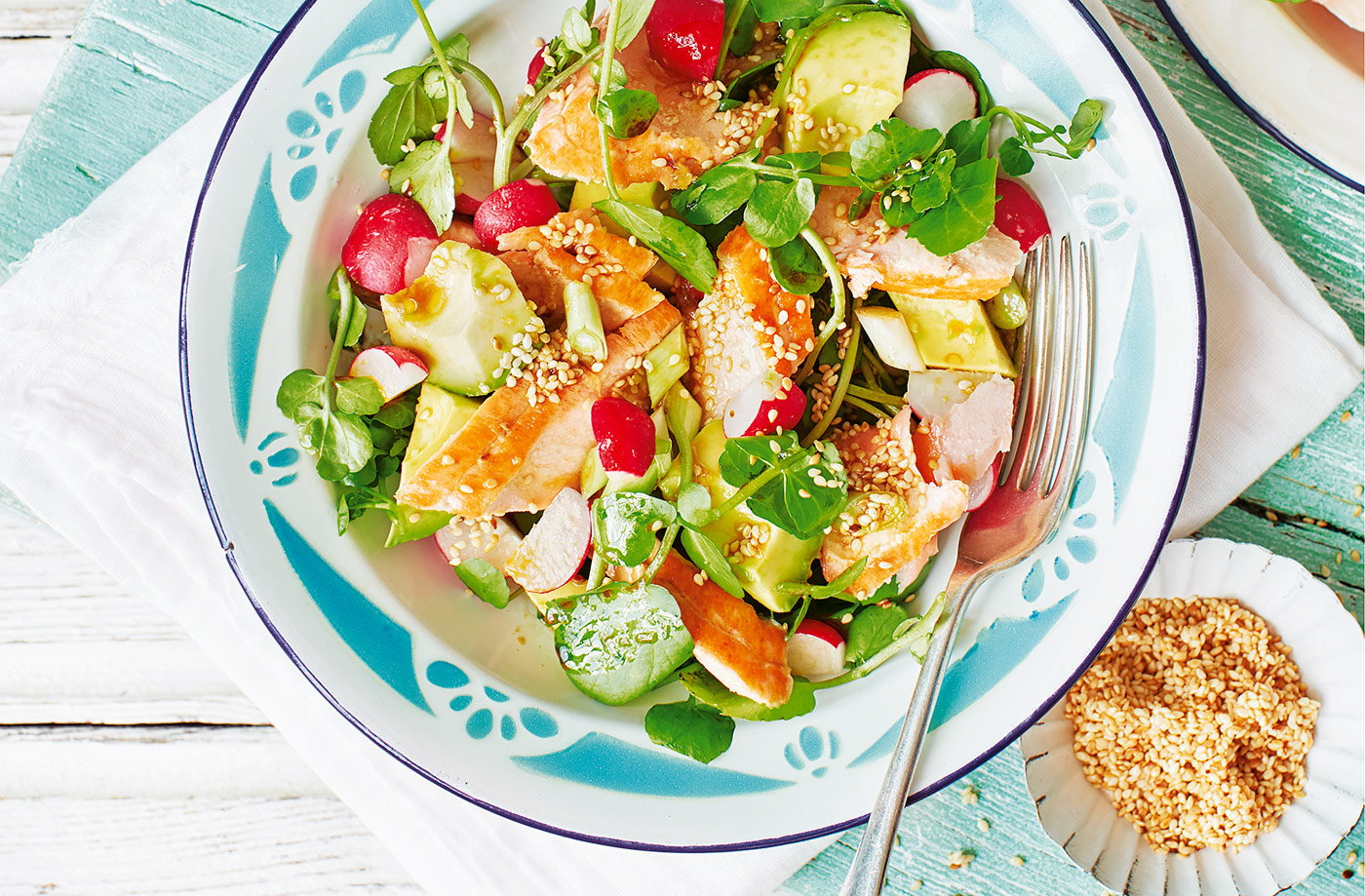 Japanese-style salmon and avocado salad