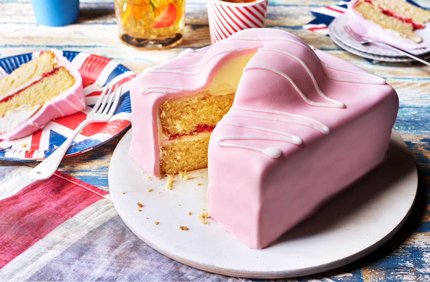 Giant fondant fancy