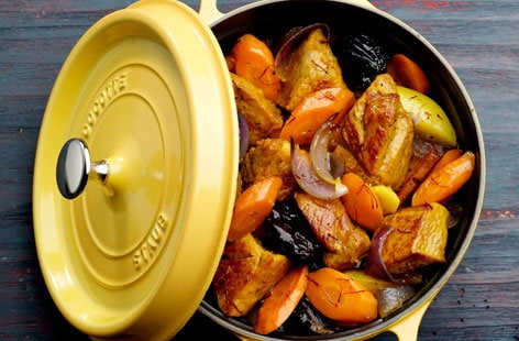 Image of "Pork, prune and carrot casserole"