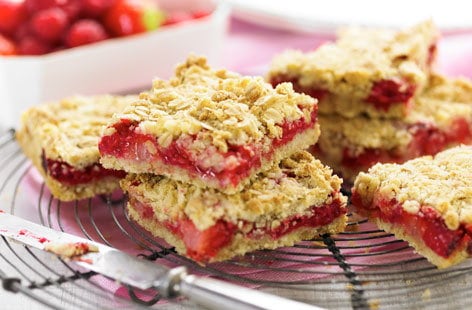 Image of "Raspberry and strawberry oaties"