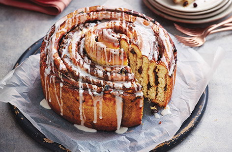Image of "Giant cinnamon bun"