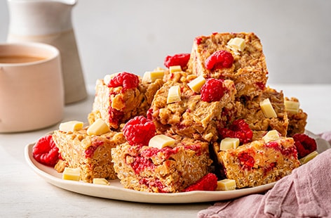 Image of "Caramelised biscuit rice crispy bites"