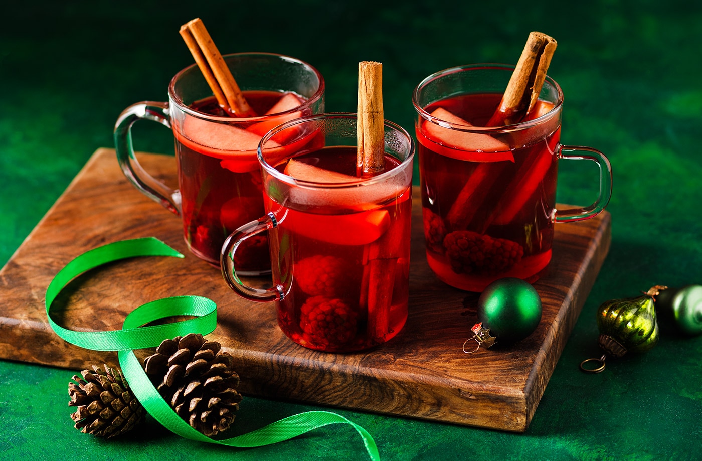 Mulled festive berry cider