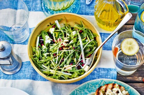 Image of "Rocket salad with pomegranate"