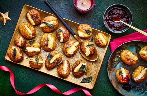 Image of "Baby jackets with Brie and sage"