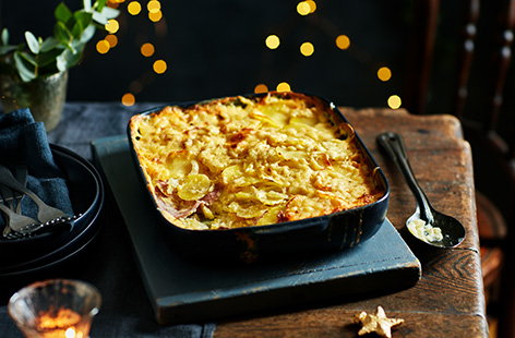 Image of "Cheesy potato and gammon bake"