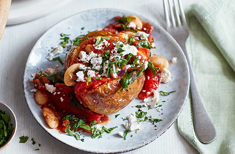 Image of "Baked potatoes with tomato butter beans"