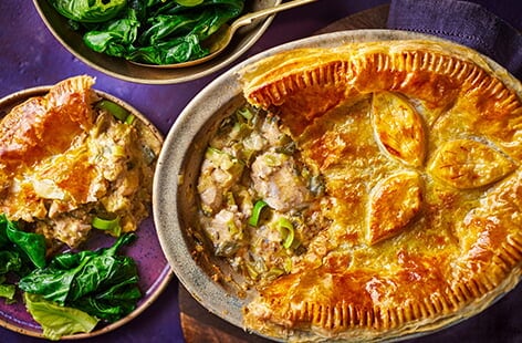 Image of "Creamy chicken and leek pie"