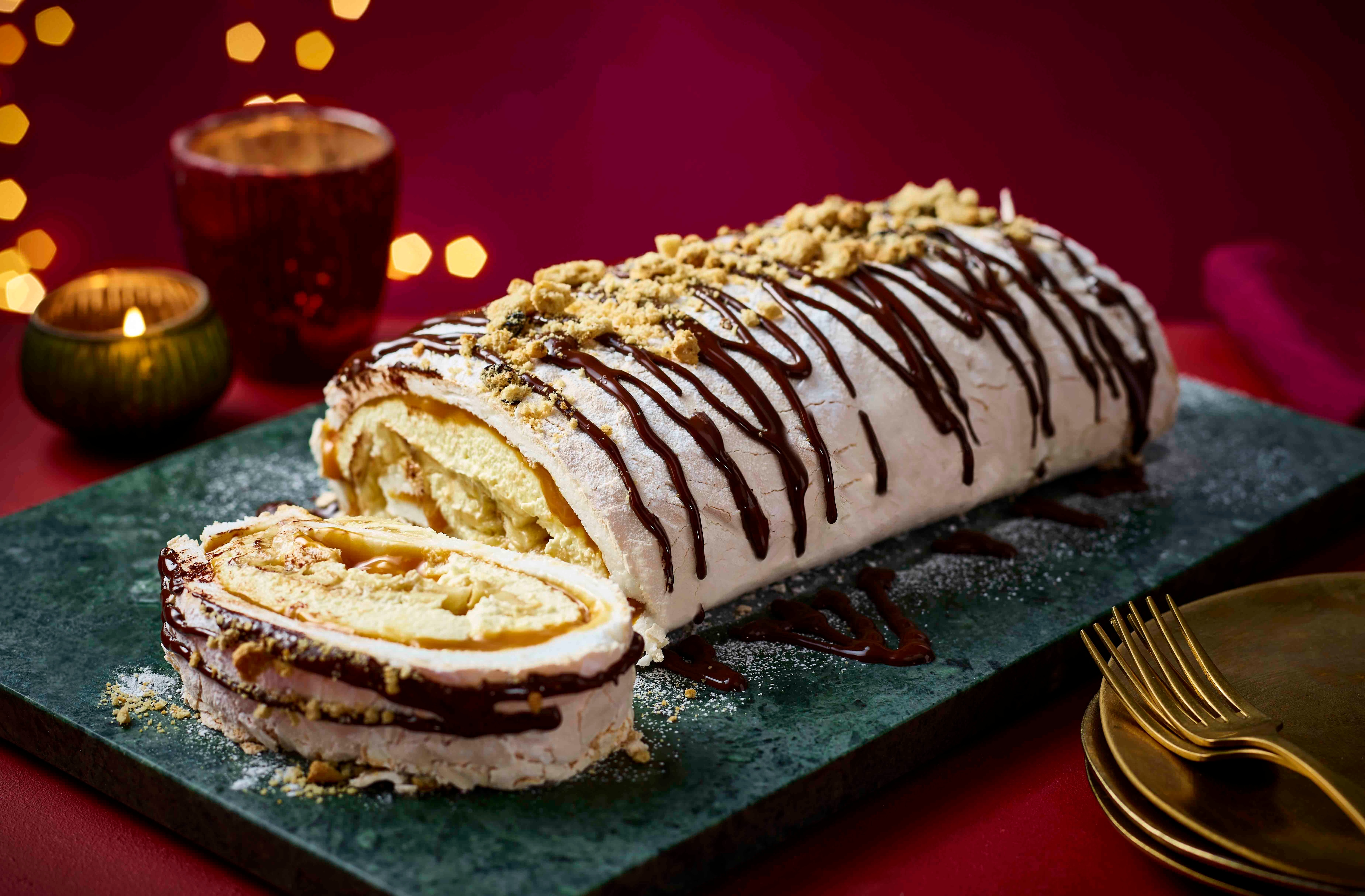 Banoffee pie meringue roulade 