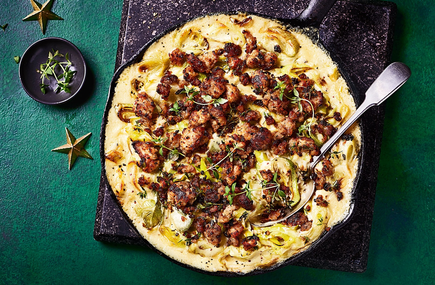 Creamed mustard leeks