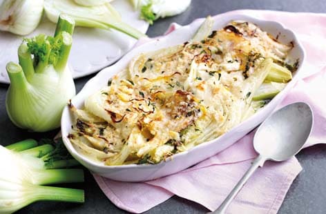 Image of "Milk-braised fennel with thyme breadcrumbs"