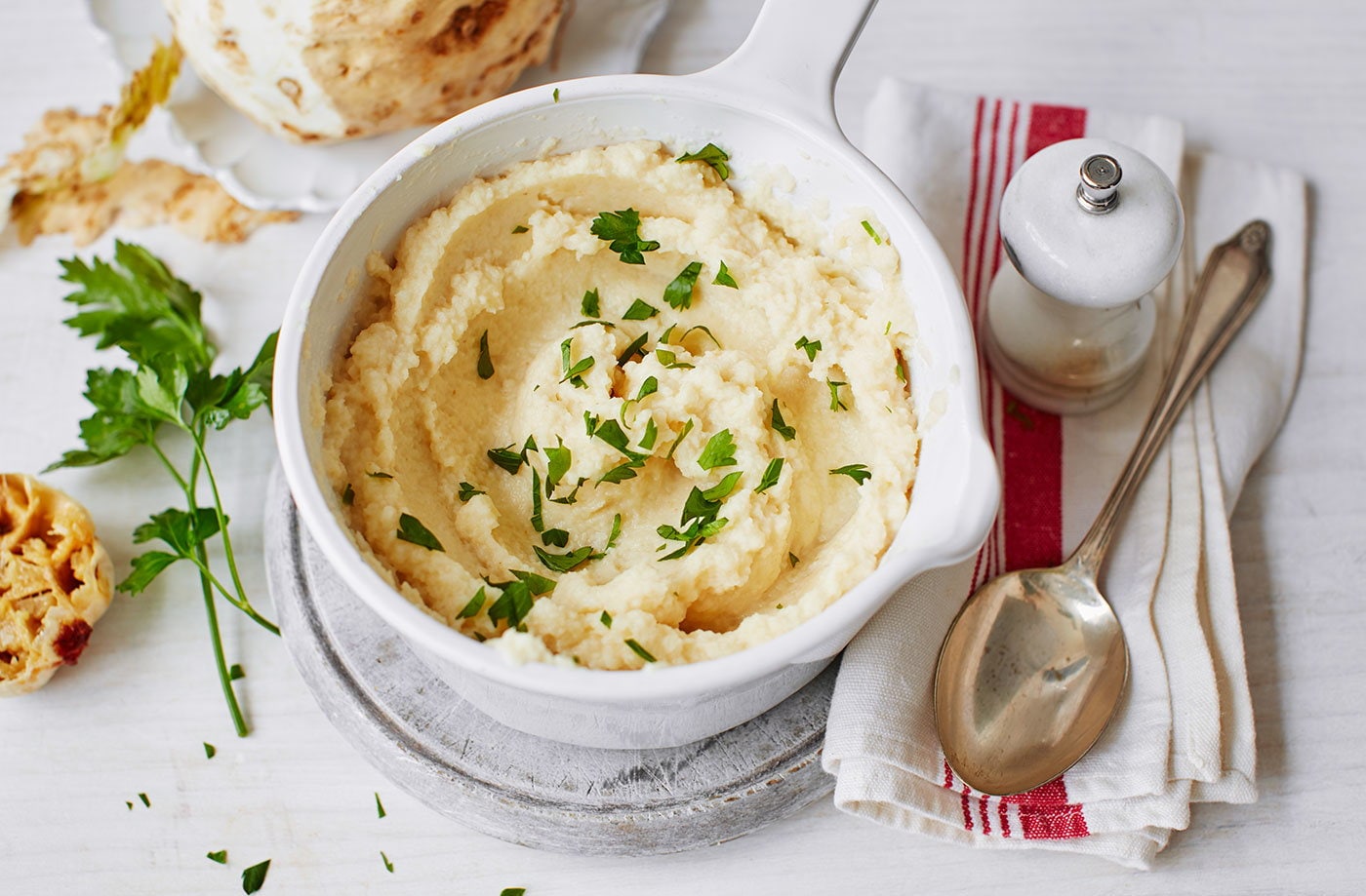 Celeriac and roasted garlic purée
