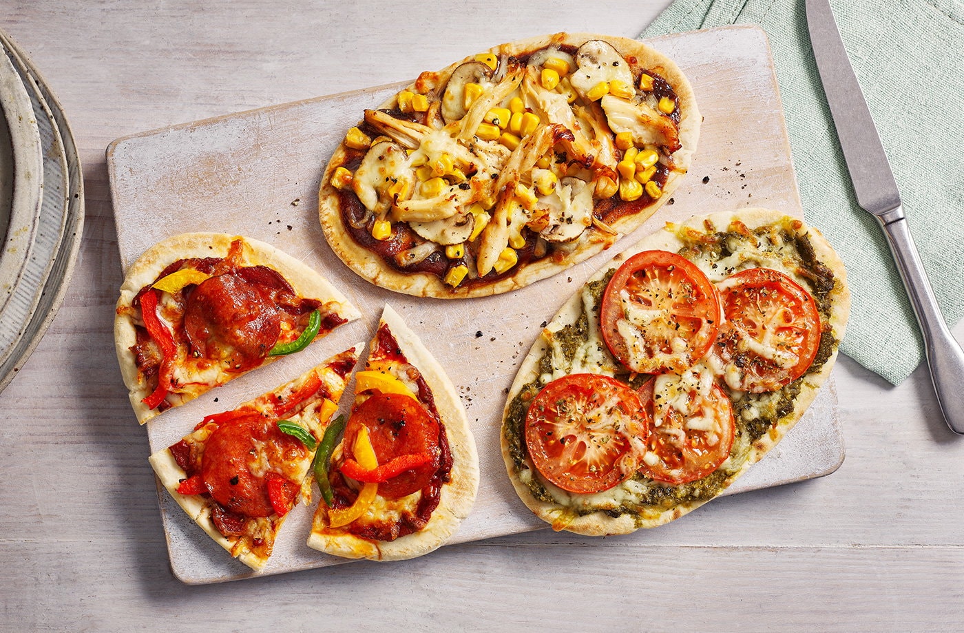 Air-fryer pitta pizzas