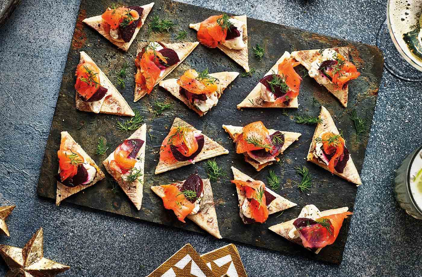 Smoked salmon and beetroot bites