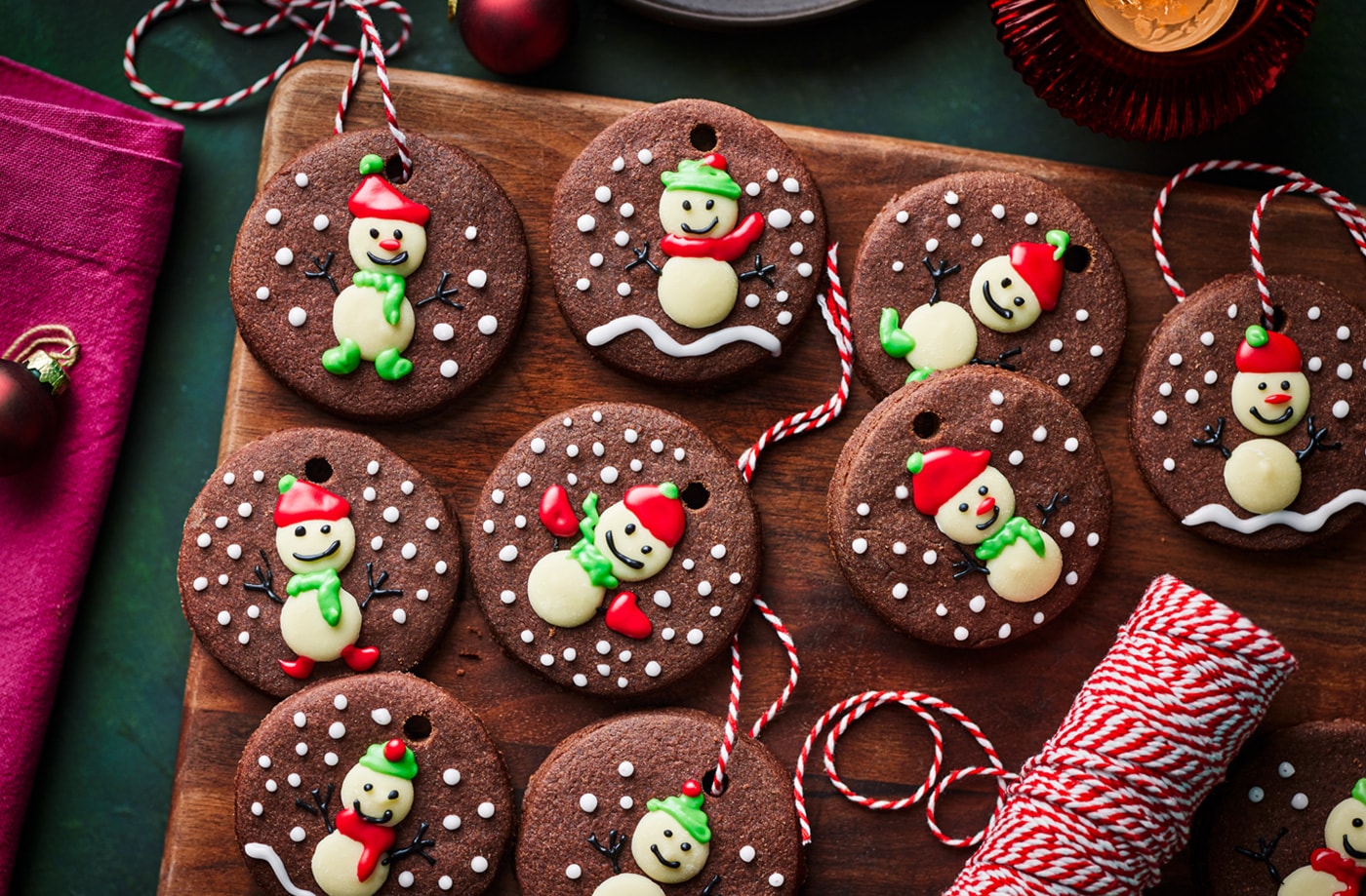 Edible bauble biscuits