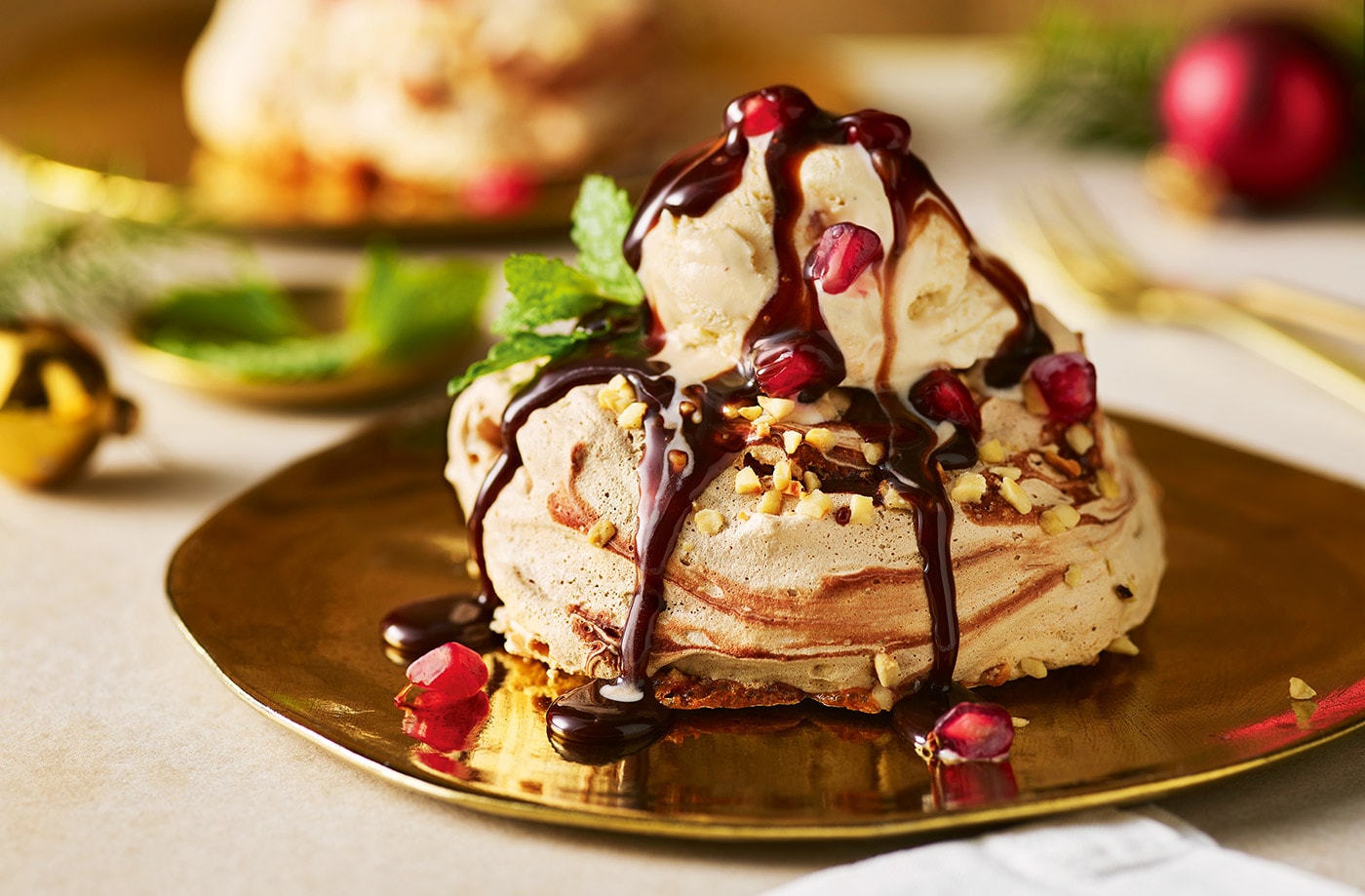 Hazelnut meringues with hot chocolate sauce