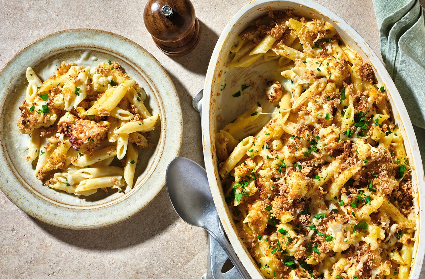 Cauliflower cheese pasta bake