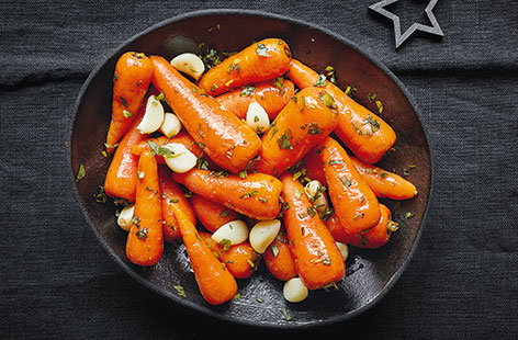 Image of "Whisky-glazed carrots with garlic and tarragon"