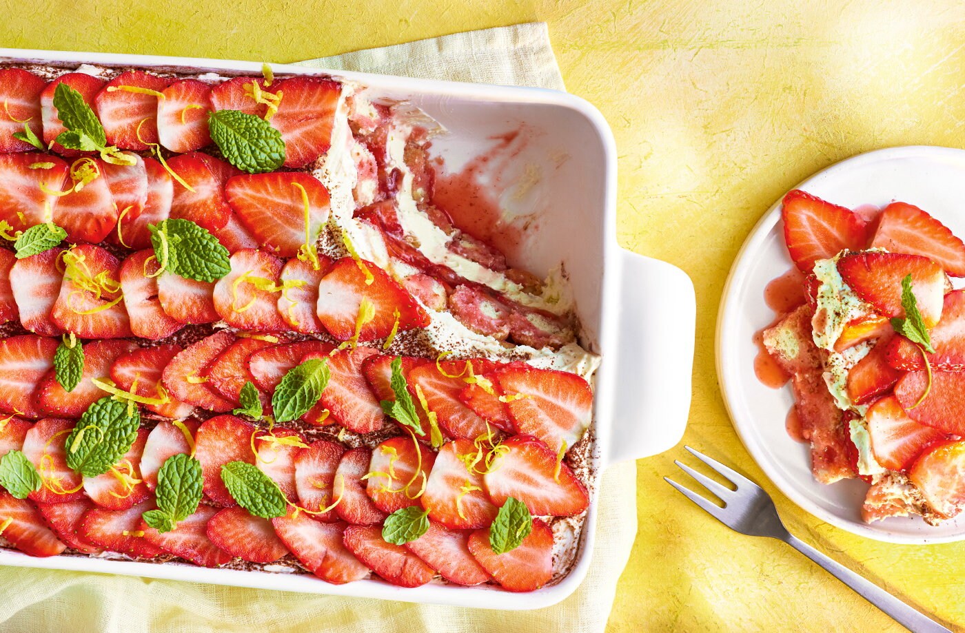 Strawberry tiramisu