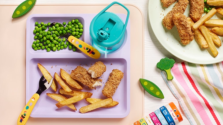 768x432_TRF_ToddlerRecipes_Homemade fish and chips with peas
