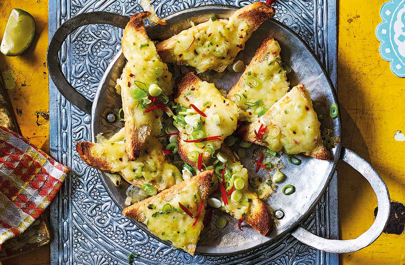 Chilli cheese toast