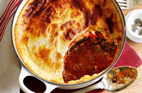 Image of "Beef moussaka with tomatoes"
