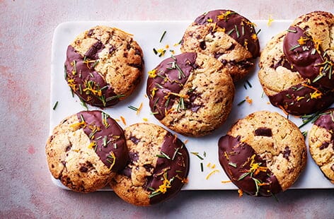 Image of "Chocolate orange and rosemary cookies"
