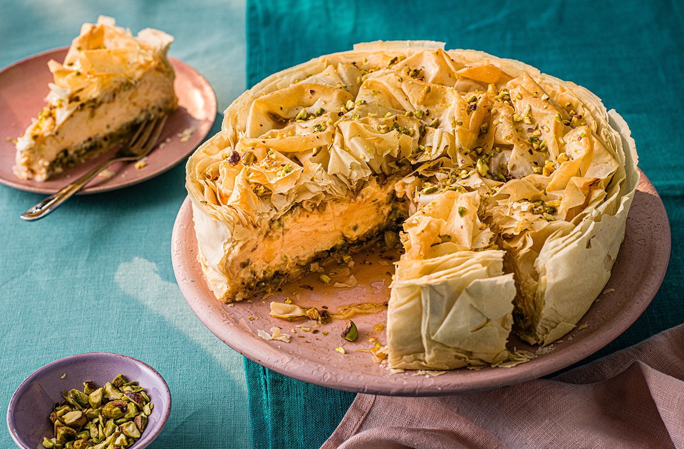 Baklava cheesecake