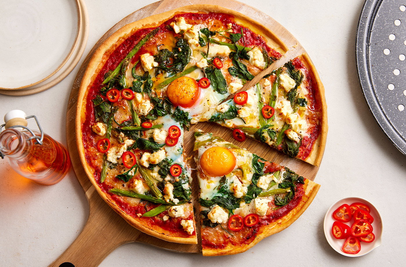 Spring Florentine pizza