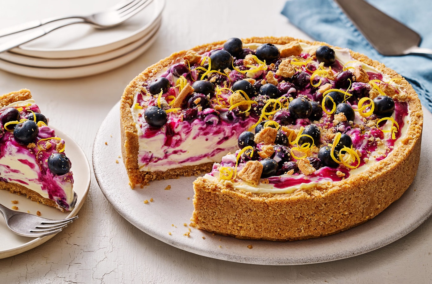 Blueberry deep-dish cheesecake